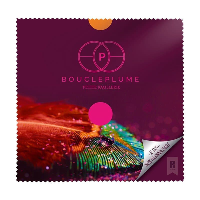 CHIFFONNETTE MICROFIBRE POUR LUNETTES en situation