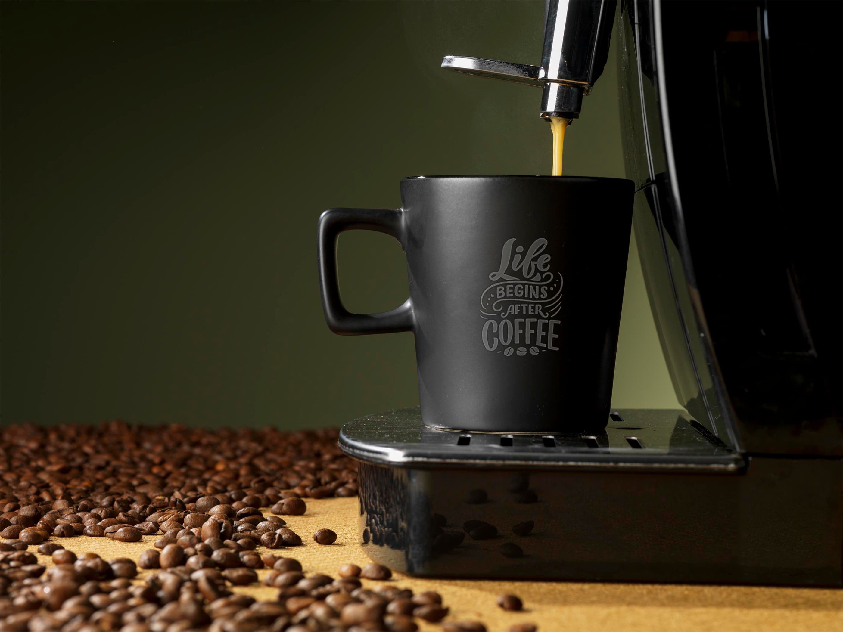 Mug Calvin noir 290 ml en situation