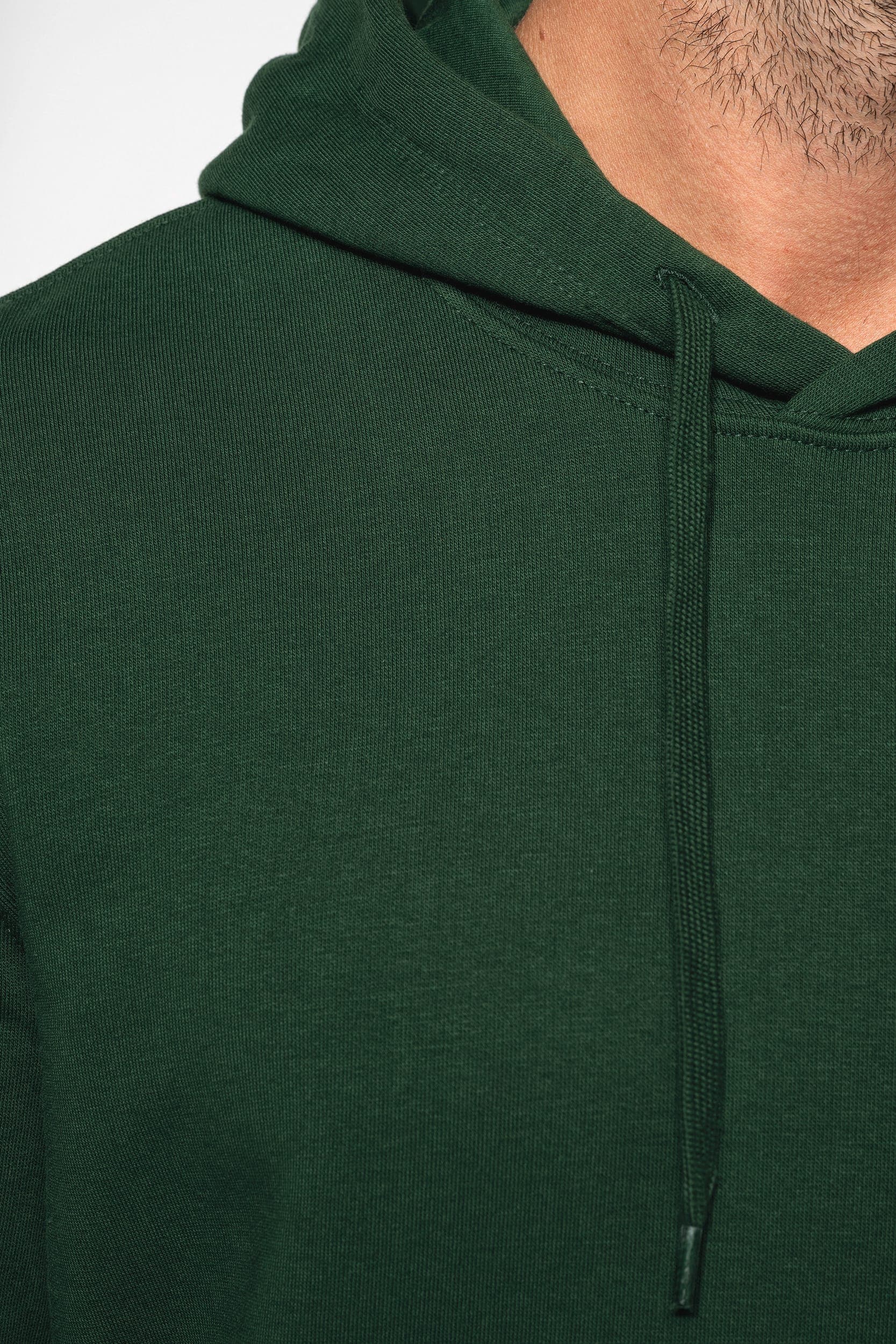 Sweat-shirt écoresponsable à capuche homme en situation