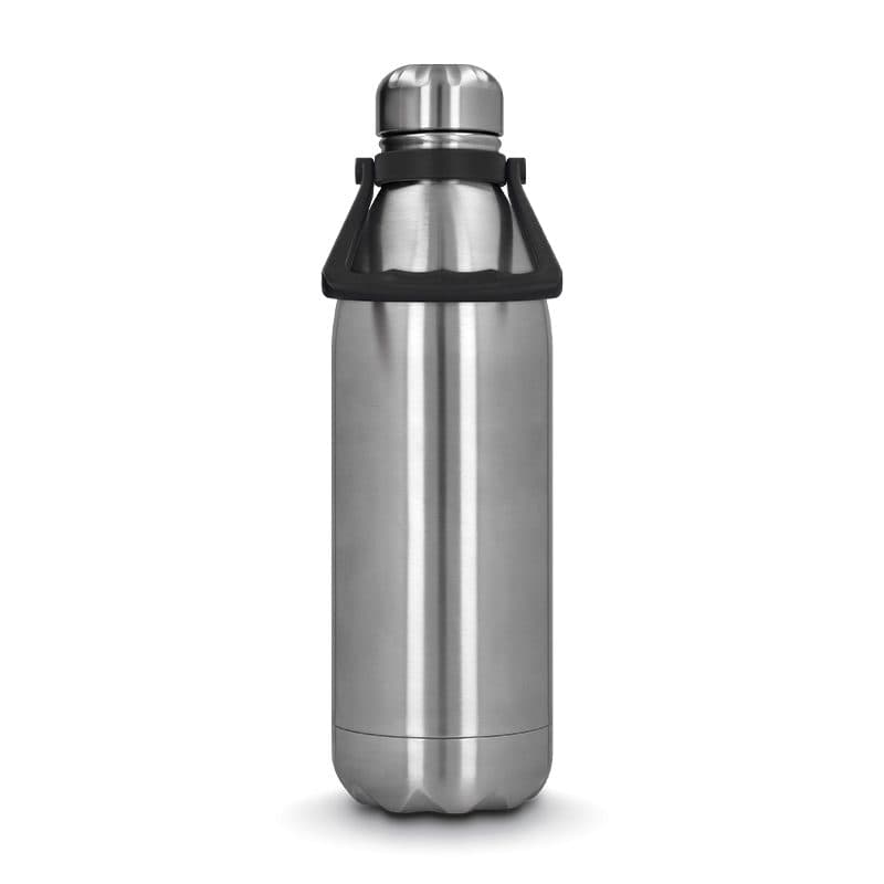 BOUTEILLE GOURDE 1,5 L ISOTHERME DOUBLE-PAROI INOX AVEC POIGNEE en situation