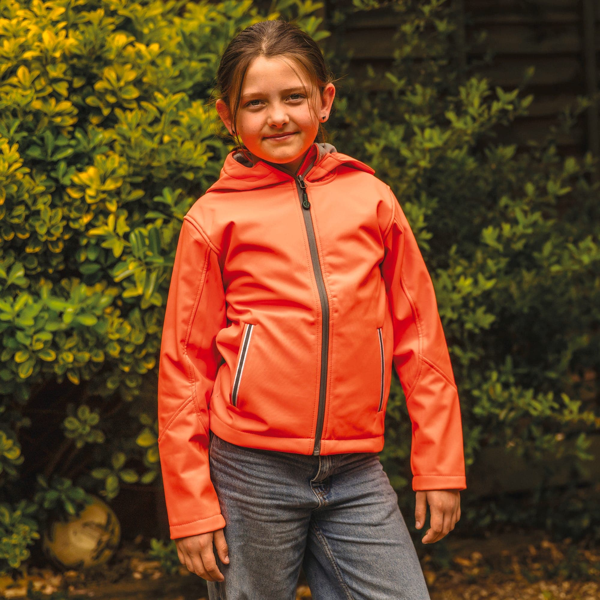 Veste Softshell Capuche Enfant en situation