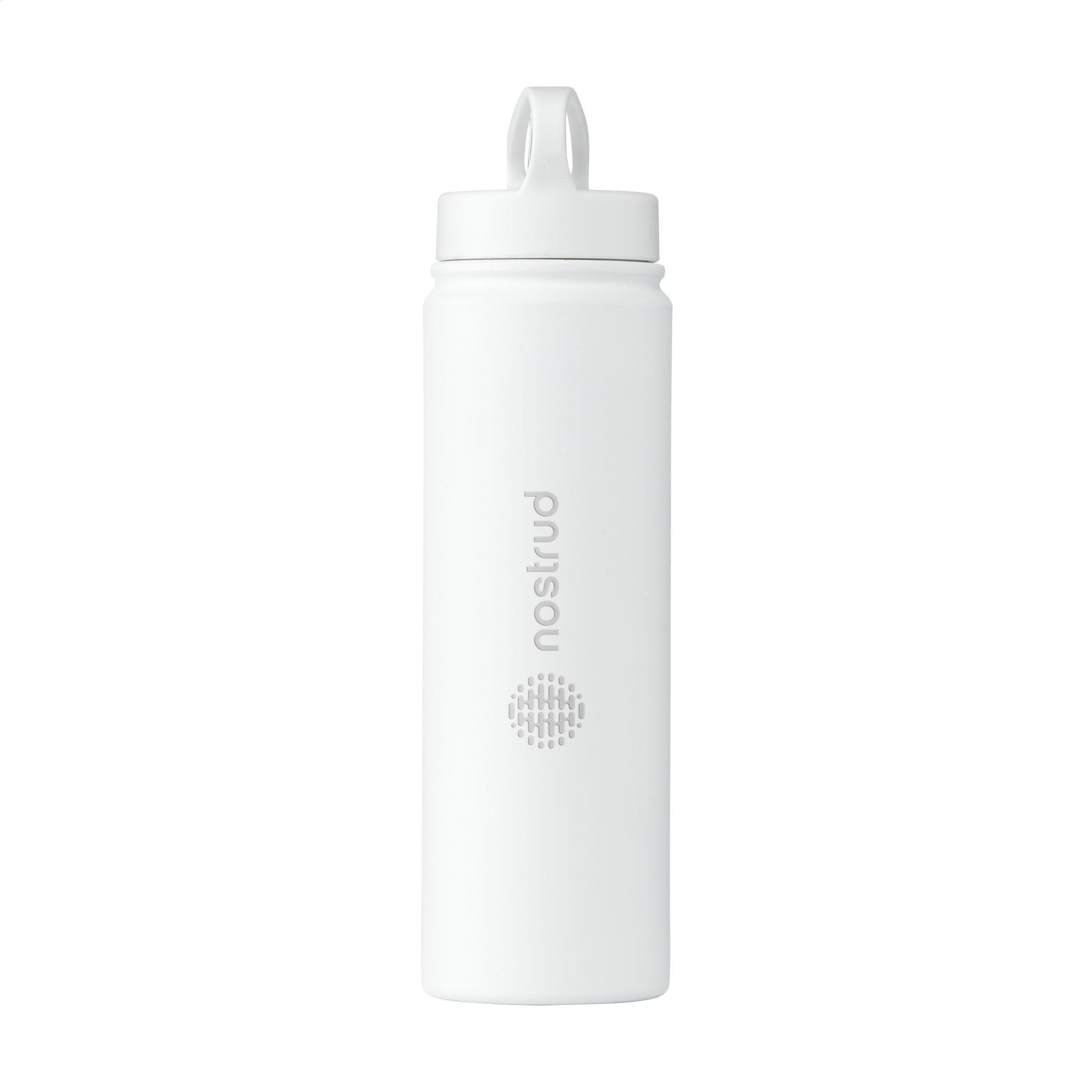 Bouteille d'eau Skylar RCS acier recyclé 900 ml en situation