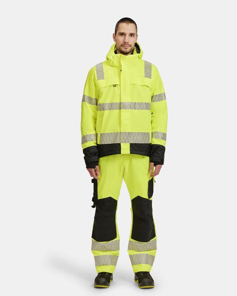 Jobman 1235 Winter Jacket Hi-Vis en situation