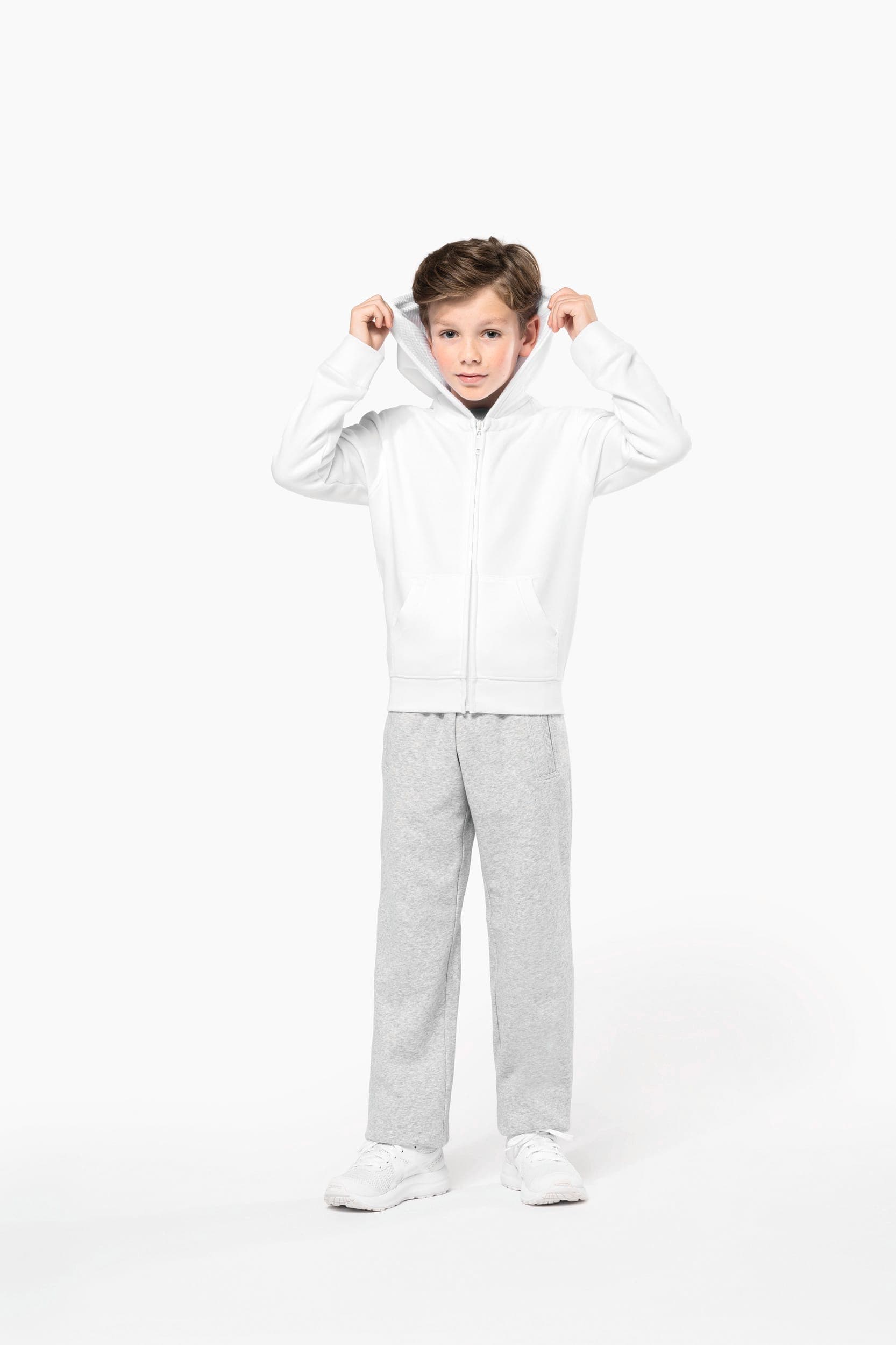 Pantalon jogging enfant en situation