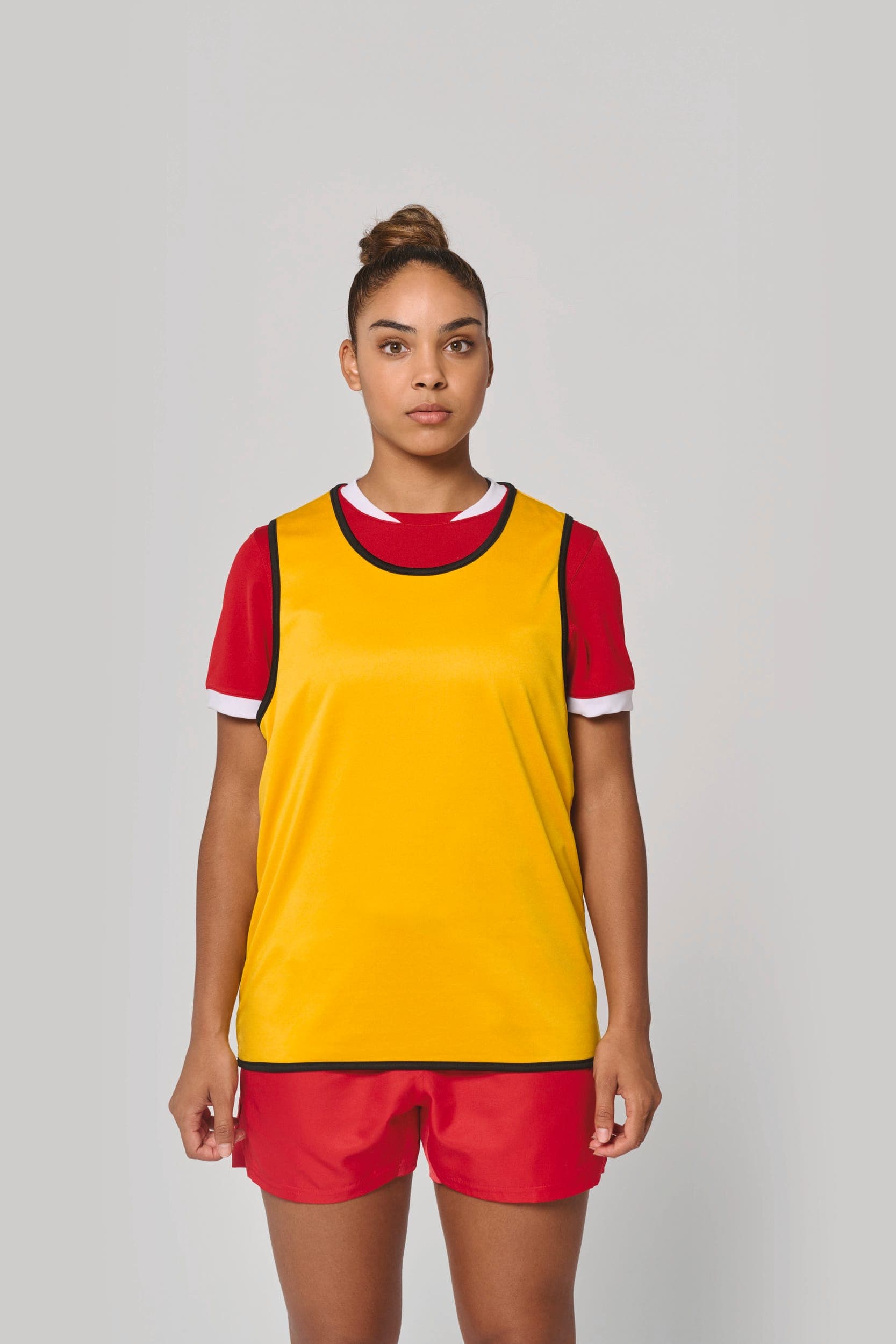 Chasuble de rugby réversible unisexe en situation