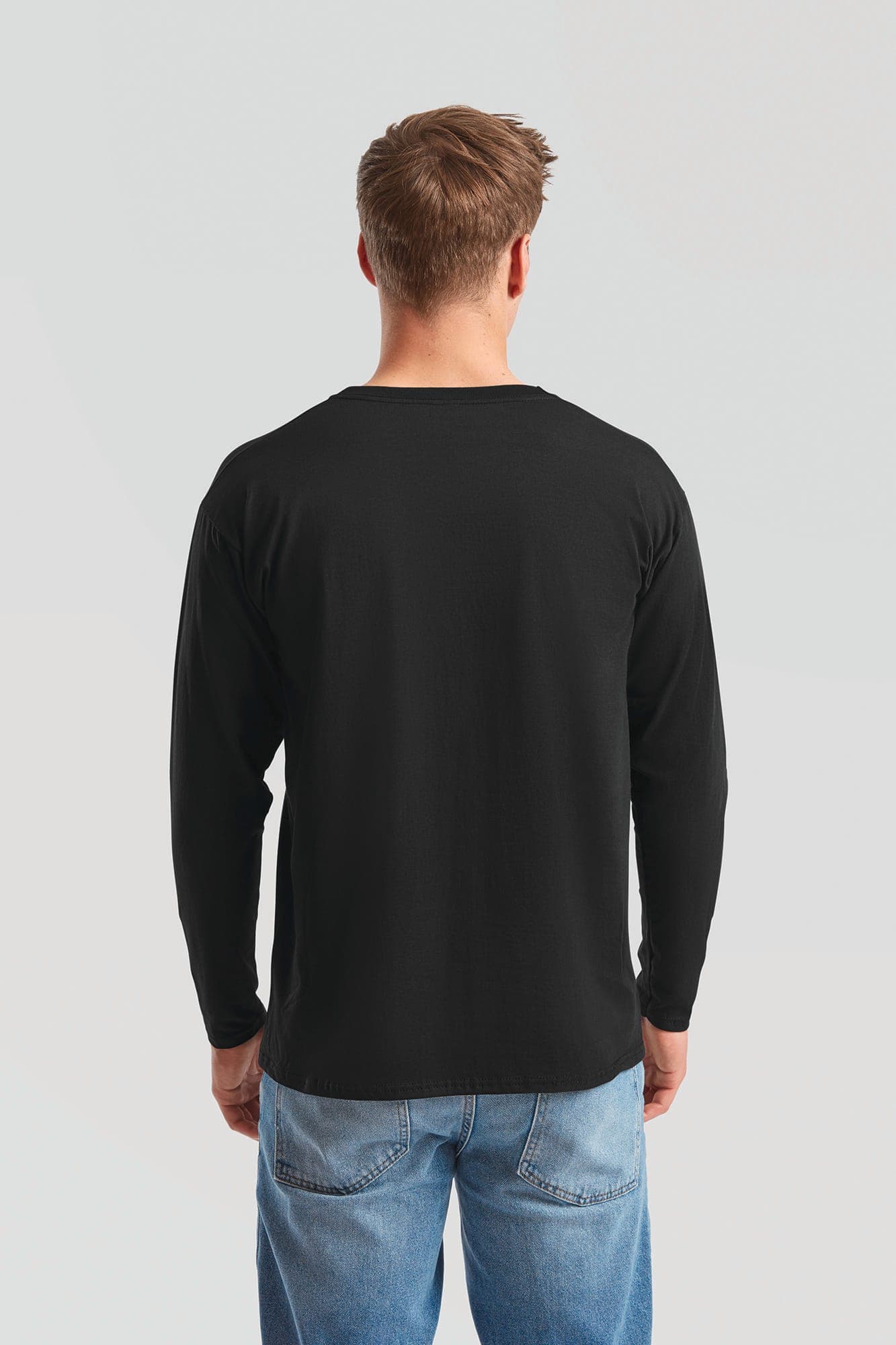T-shirt homme manches longues Valueweight (61-038-0) en situation