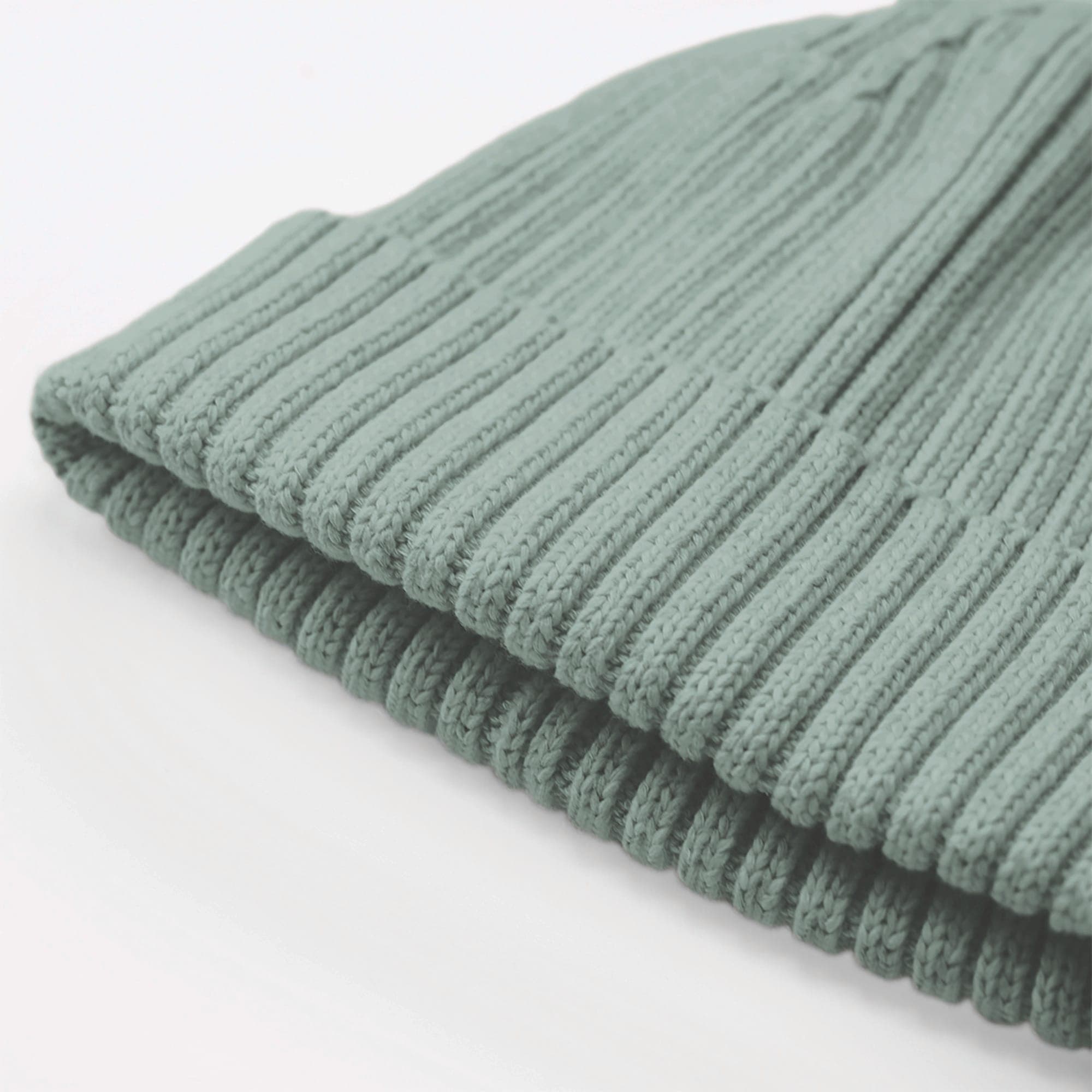 Bonnet enfant en coton biologique en situation