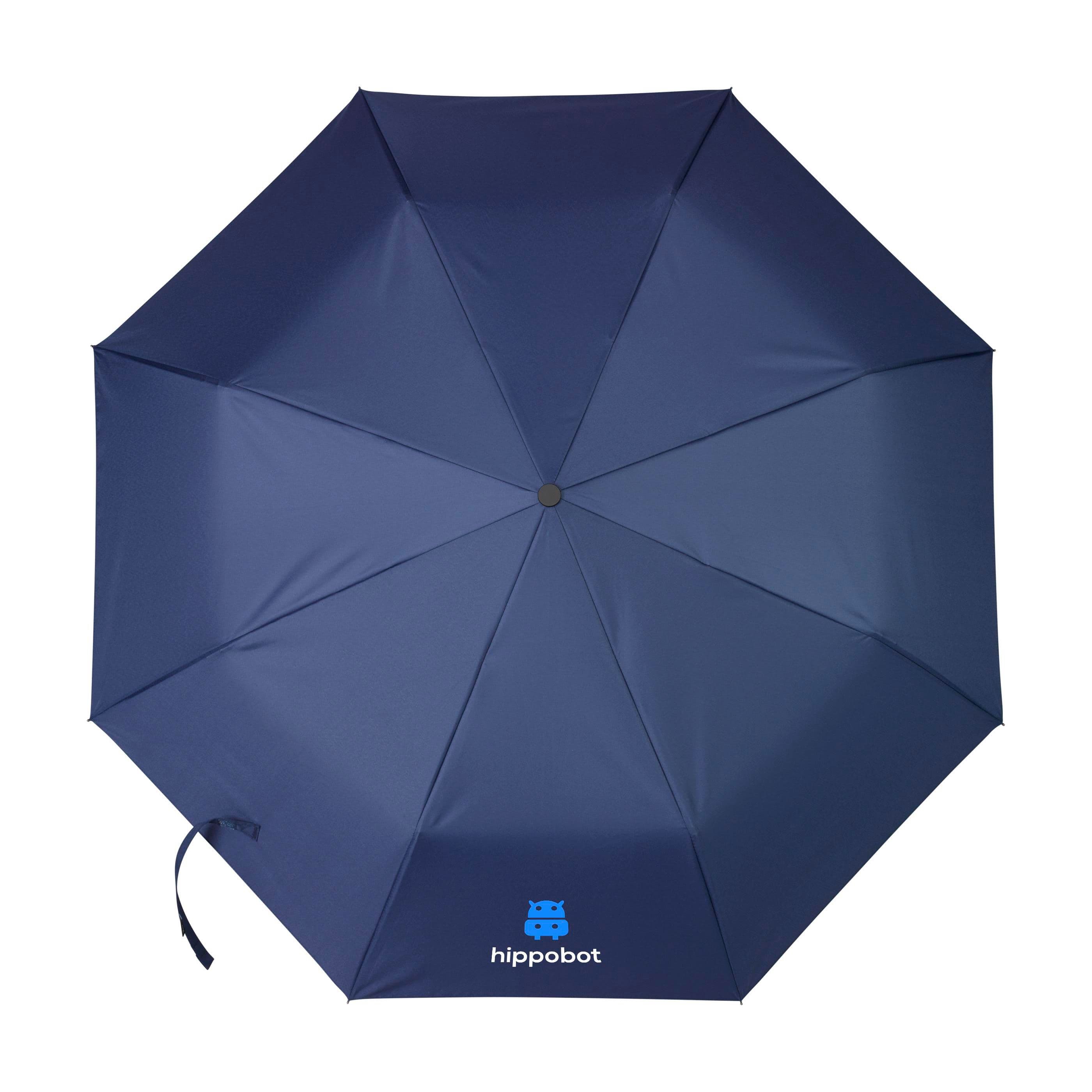 Parapluie pliable Nimbro RCS RPET 21 pouces en situation