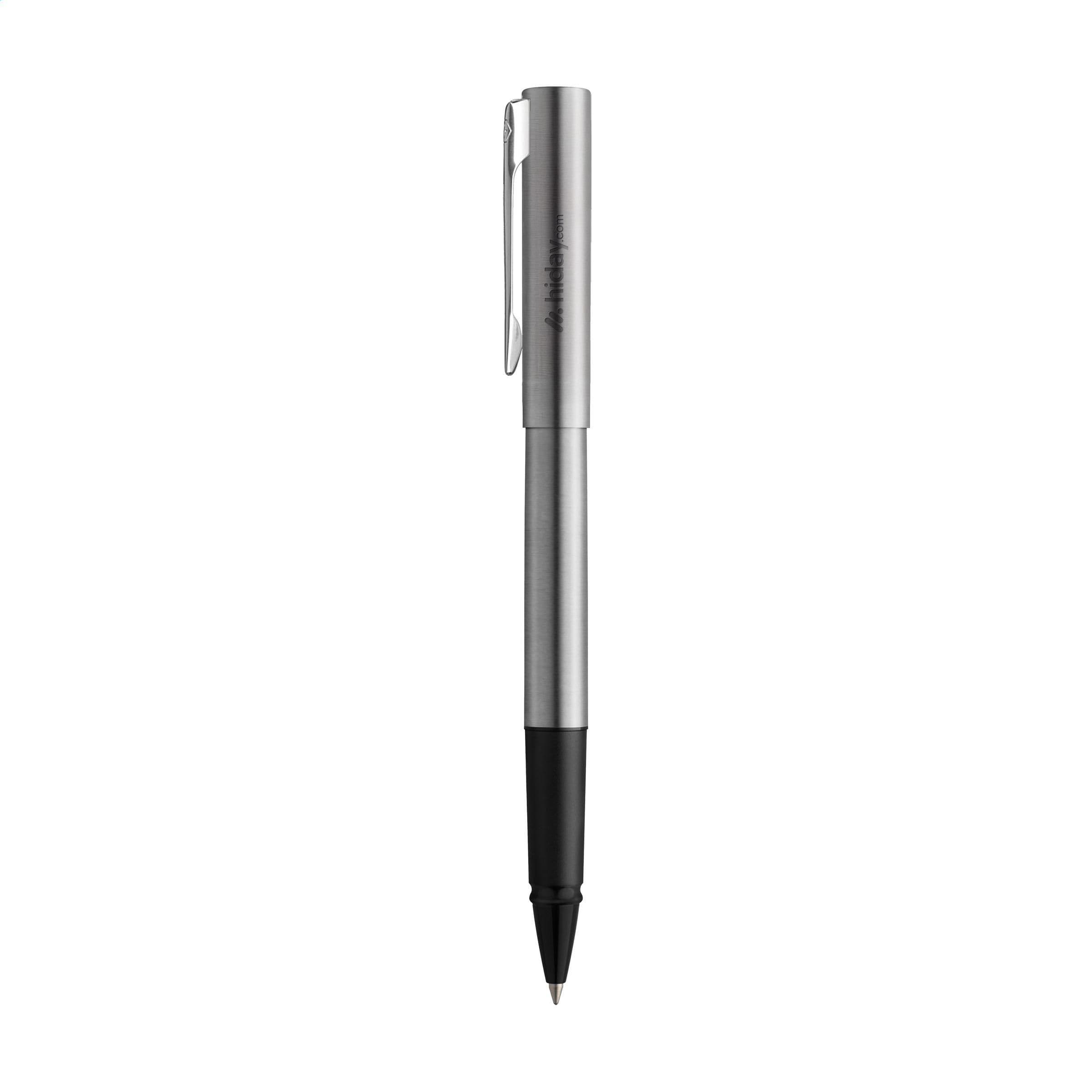 Waterman Graduate Chrom CT Stylo Roller - encre noire en situation