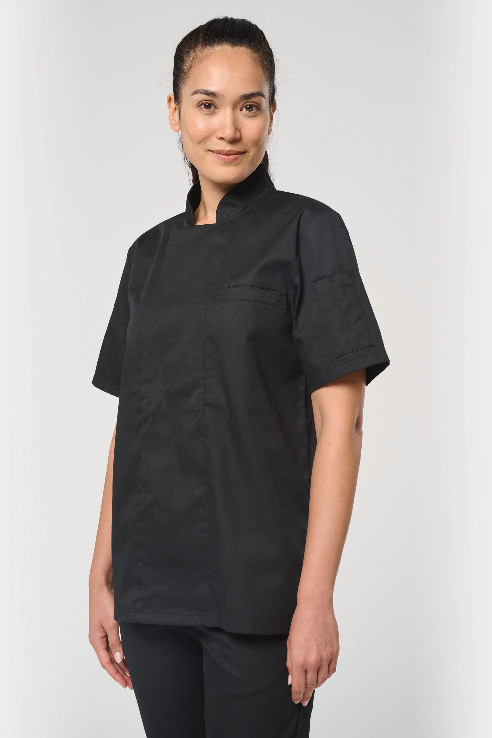 Veste de cuisine écoresponsable manches courtes unisexe en situation