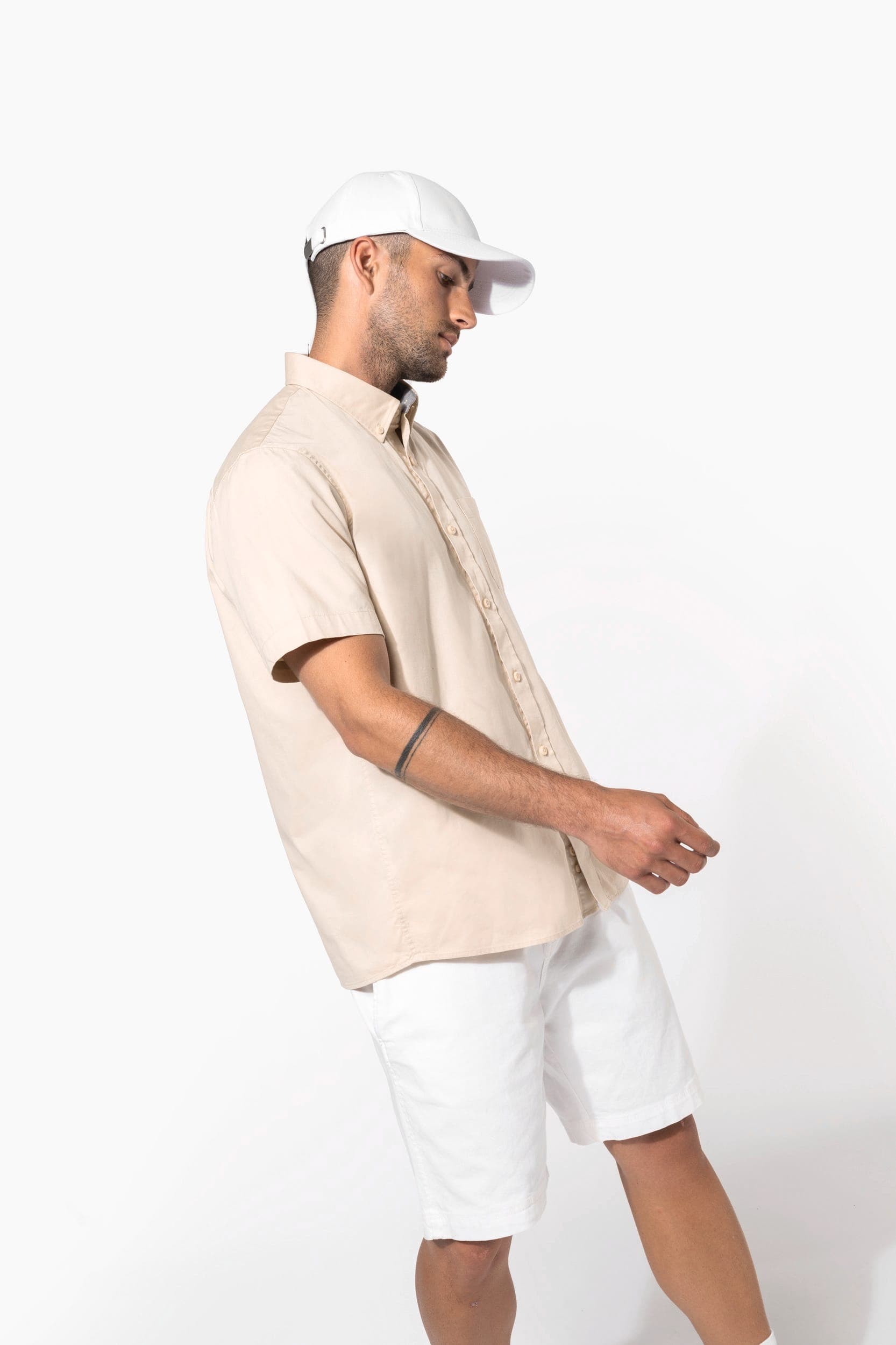 Chemise coton manches courtes Ariana III homme en situation