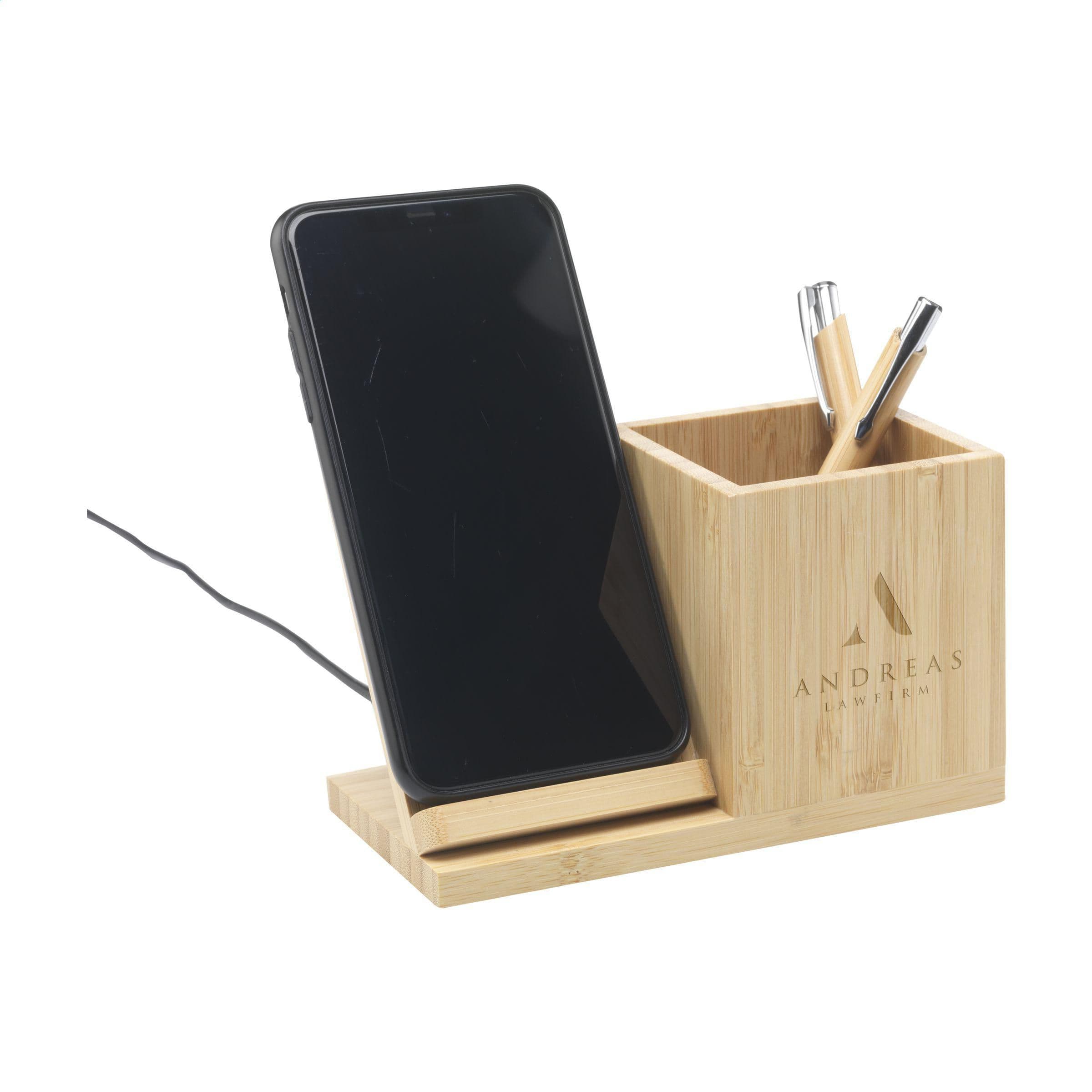 Support de charge/porte-stylo bambou 15W en situation