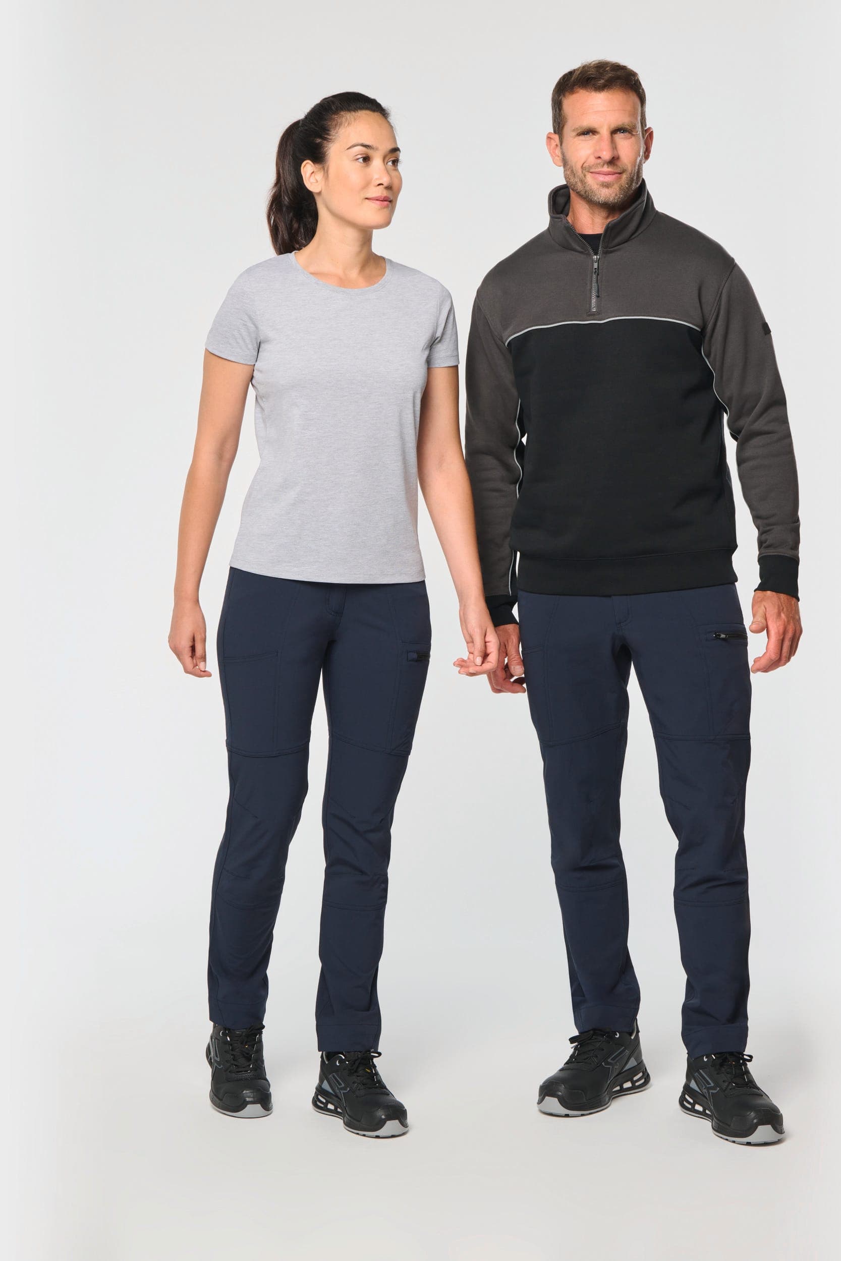 Pantalon recyclé stretch femme en situation