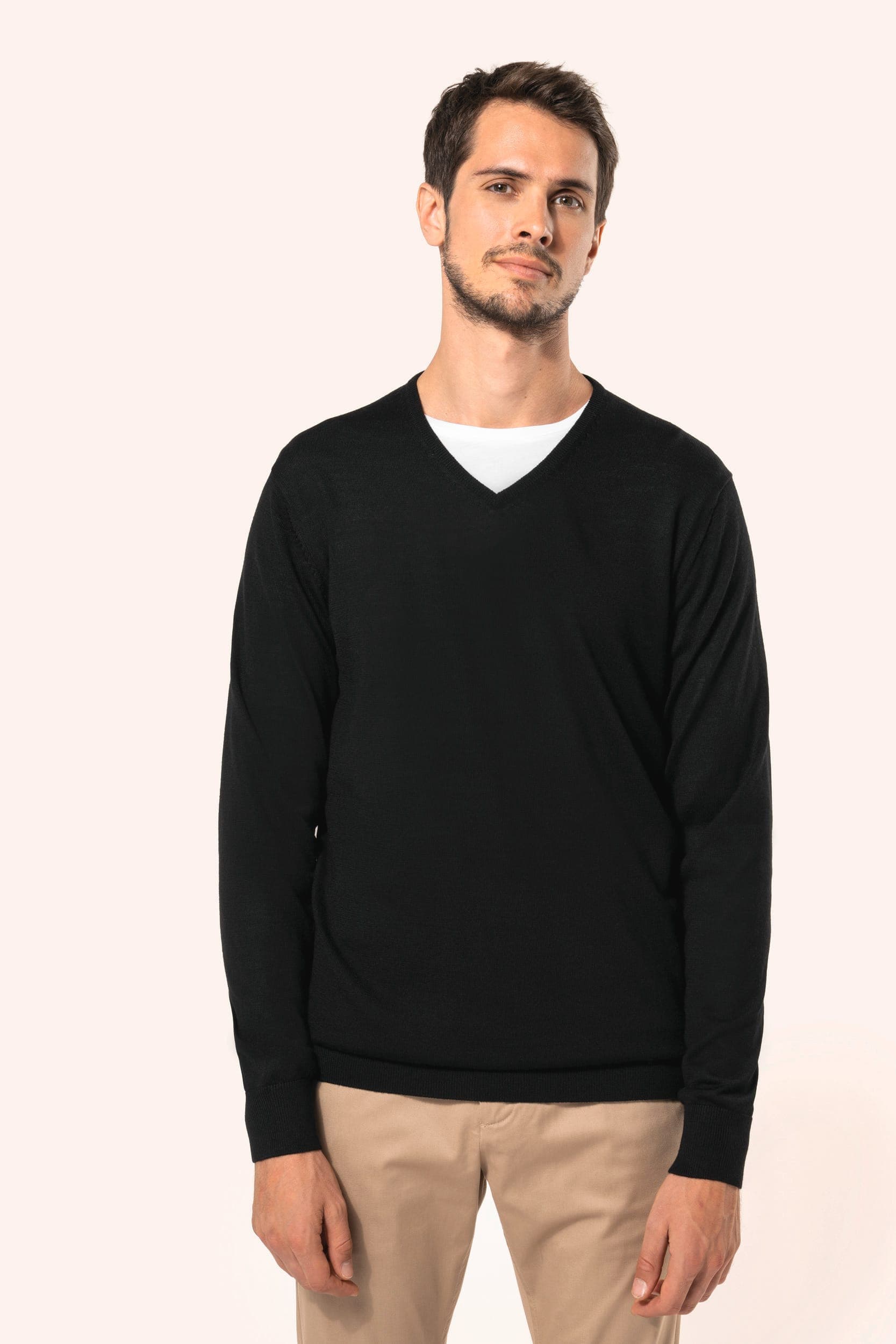 Pull Mérinos col V homme en situation