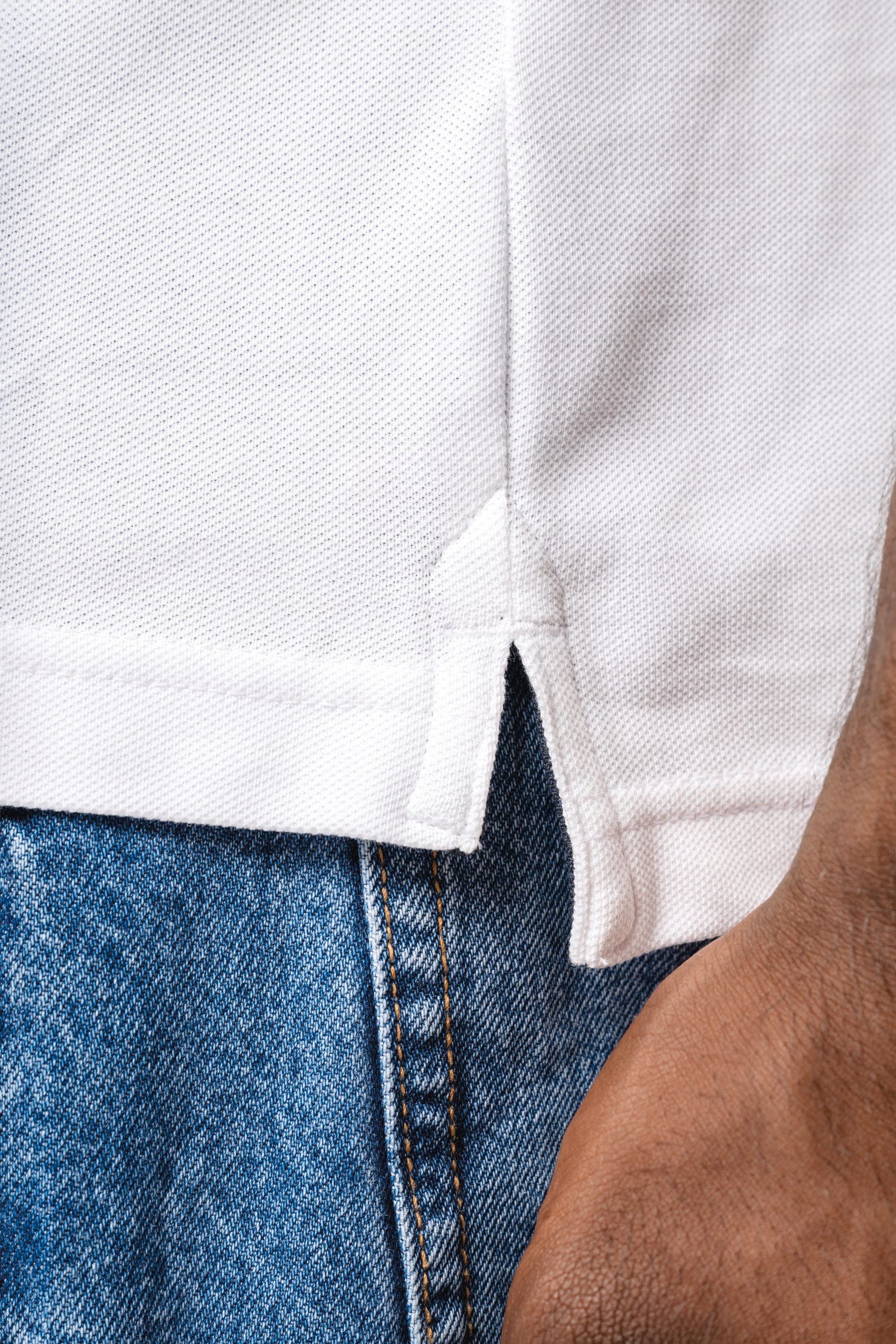 Polo manches courtes homme en situation